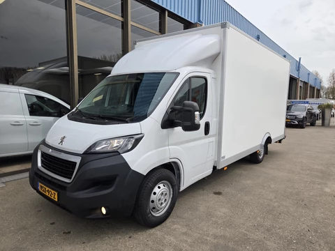 Peugeot Boxer 2.2 BlueHDi 140 PK Lowliner Laadklep / Oprijklep Lage instap Airco Cruisecontrol