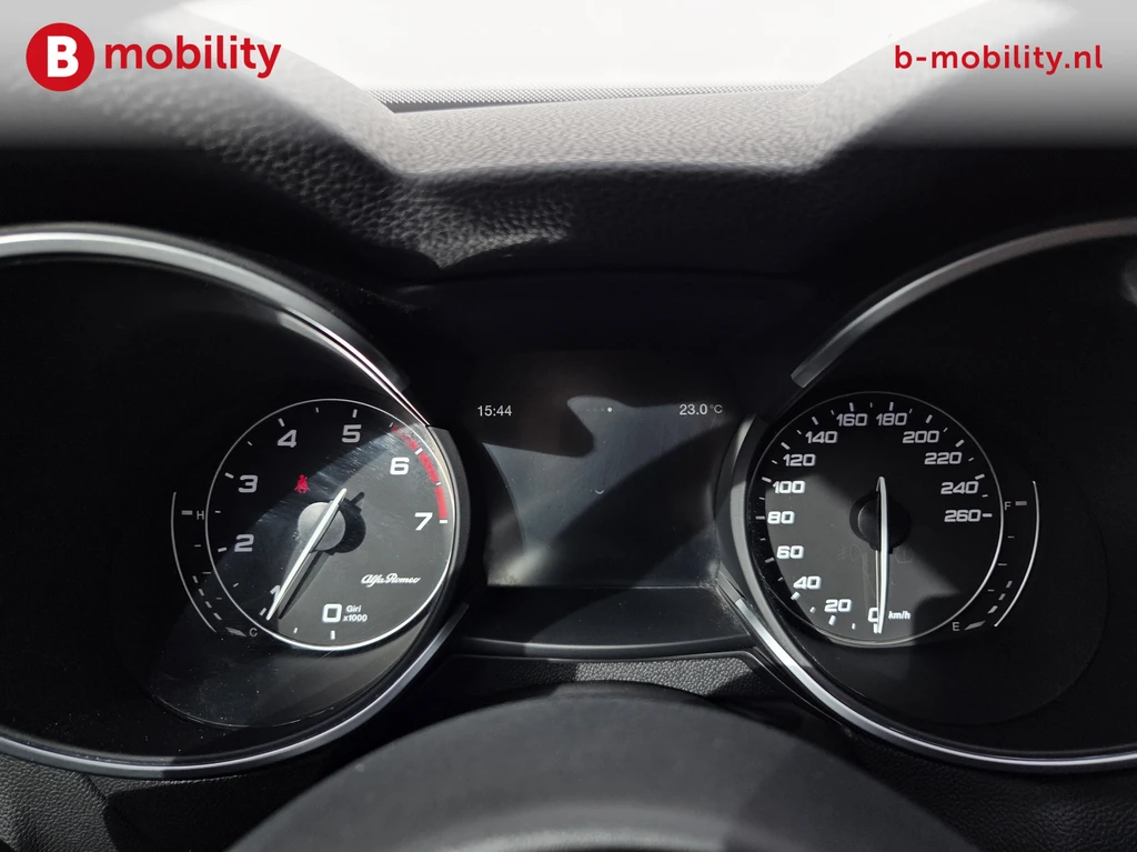 Alfa Romeo Stelvio – foto 23