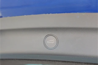 Tesla Model Y – thumbnail 33