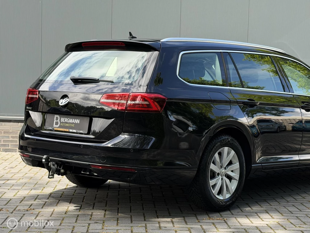 Volkswagen Passat – foto 11