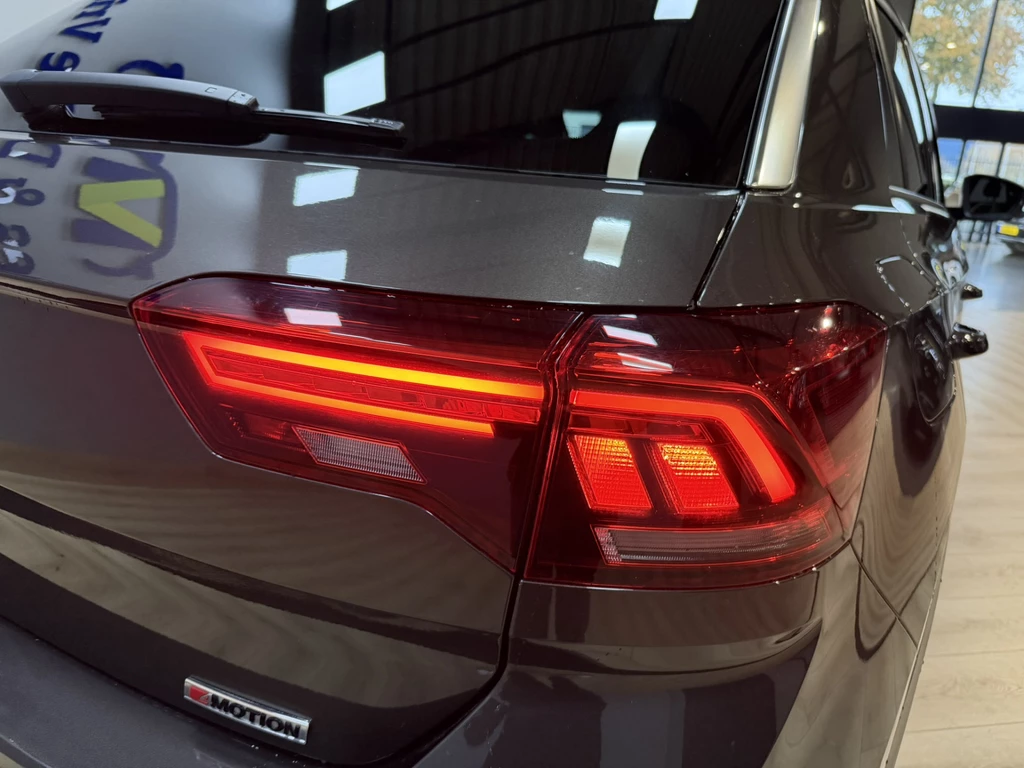 Volkswagen T-Roc – foto 11