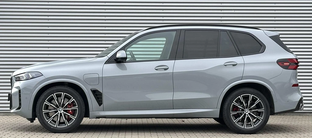 BMW X5 – foto 2