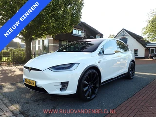 Tesla Model X – thumbnail 1