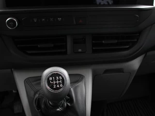 Ford Transit Custom – thumbnail 22
