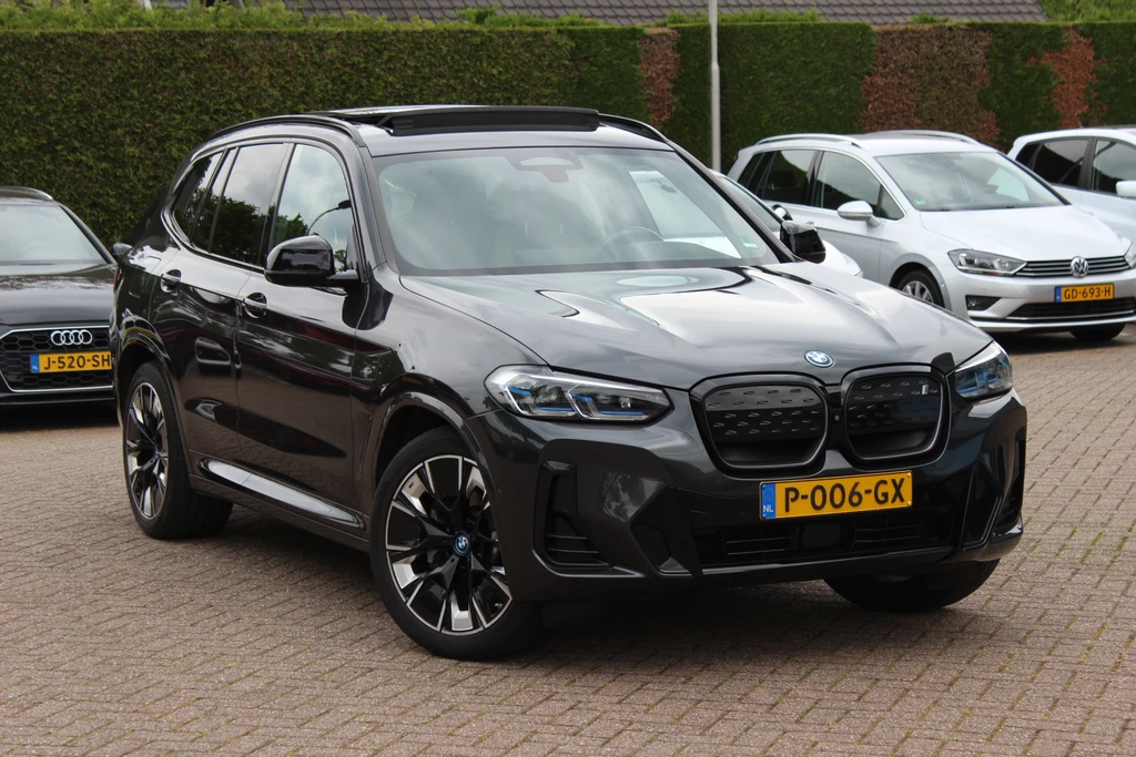 BMW iX3 – foto 8