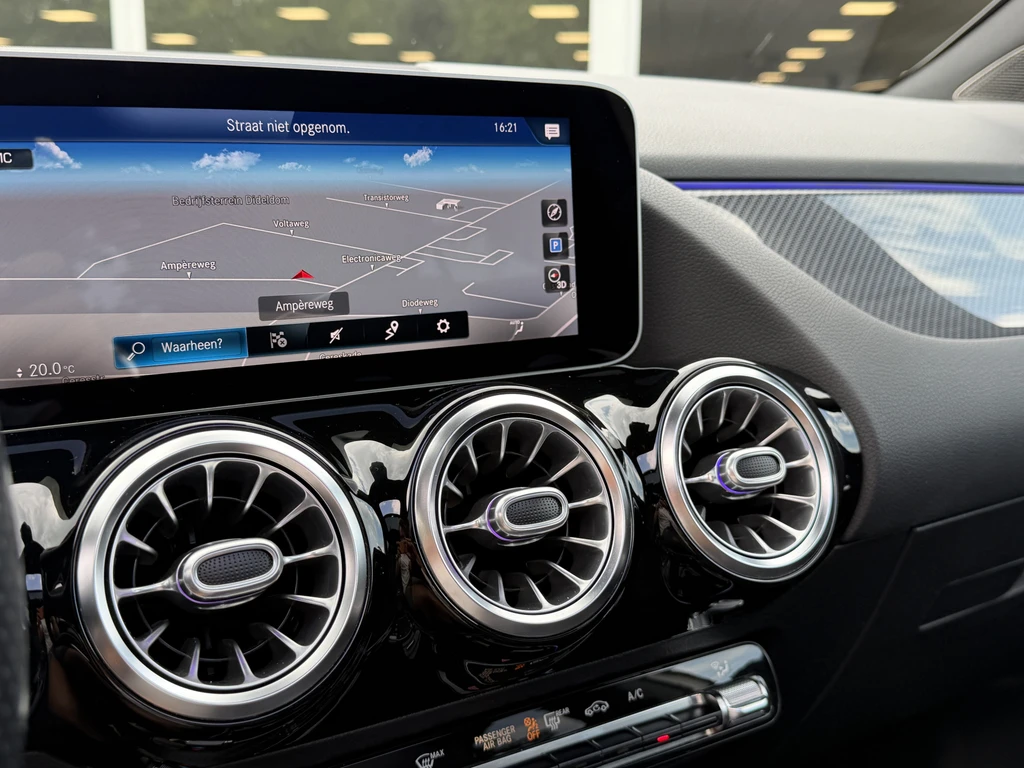 Mercedes-Benz GLA – foto 13