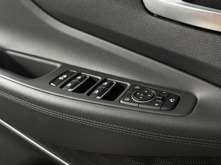 Hyundai Santa Fe – thumbnail 17