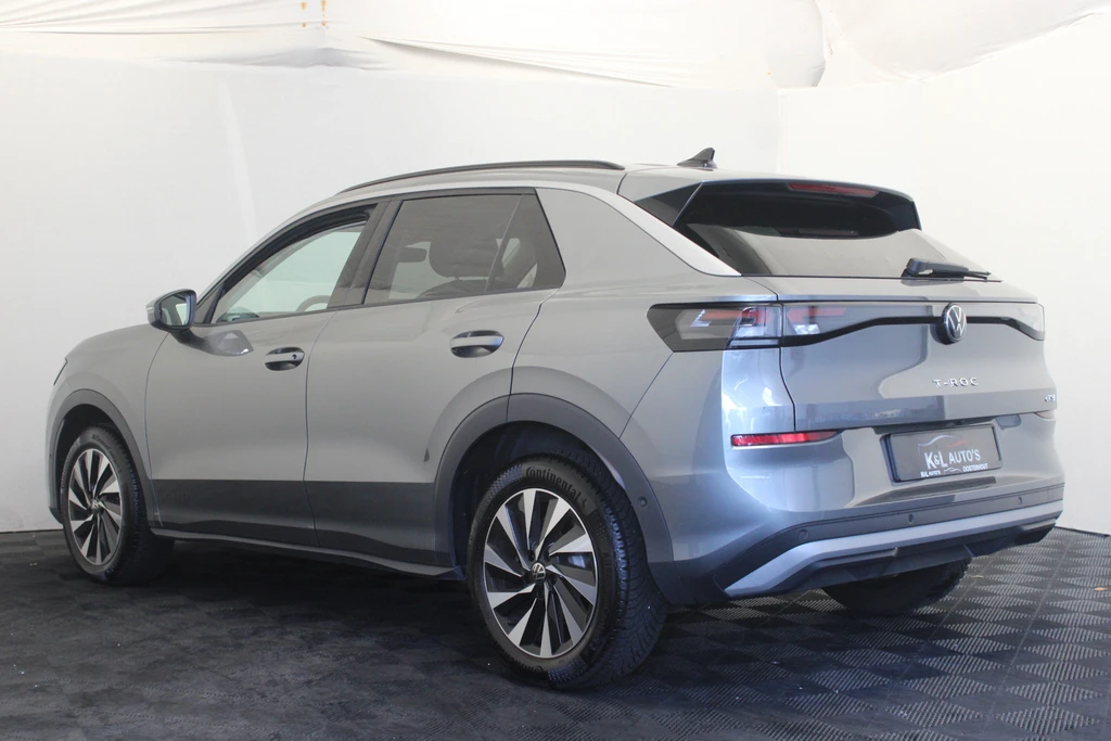 Volkswagen T-Roc – foto 2