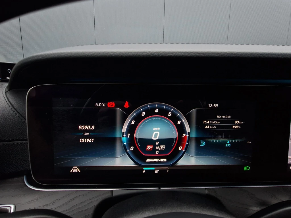 Mercedes-Benz E-Klasse – foto 32