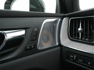 Volvo XC60 – thumbnail 25