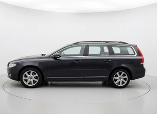 Volvo V70 – thumbnail 2
