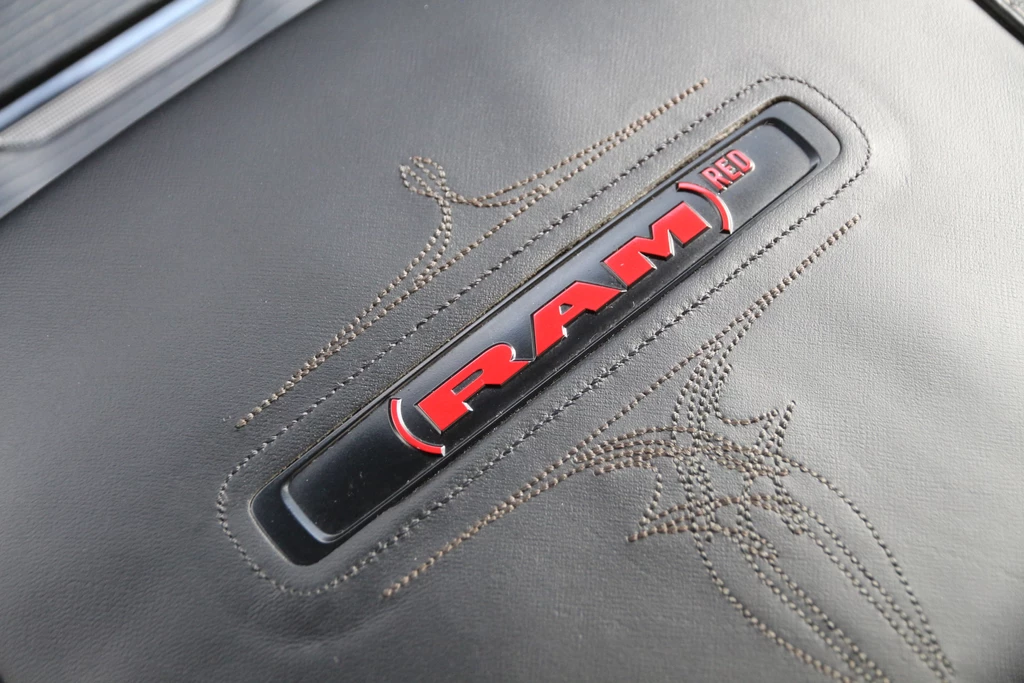 Dodge Ram 1500 – foto 29