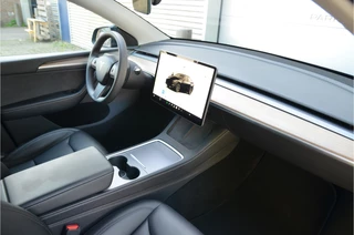 Tesla Model Y – thumbnail 11