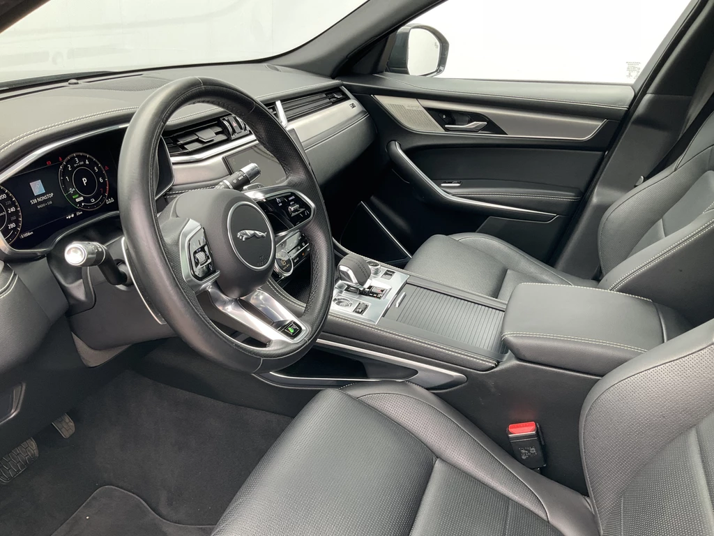 Jaguar F-PACE – foto 20