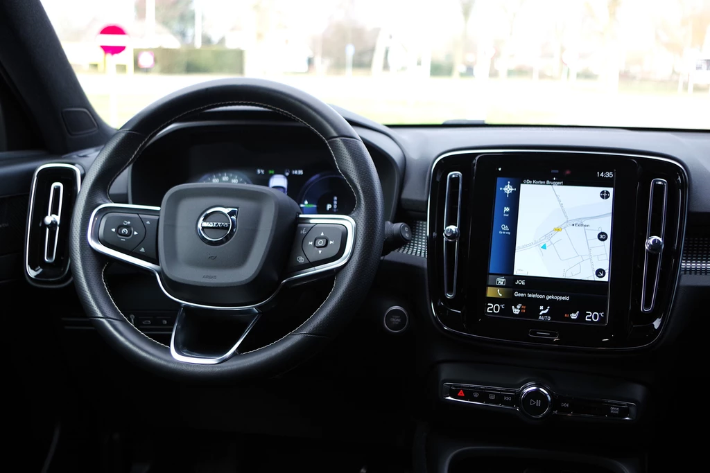 Volvo XC40 – foto 15