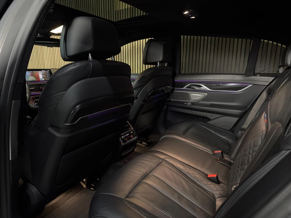 BMW 7 Serie – foto 28