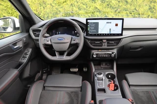 Ford Kuga – thumbnail 23