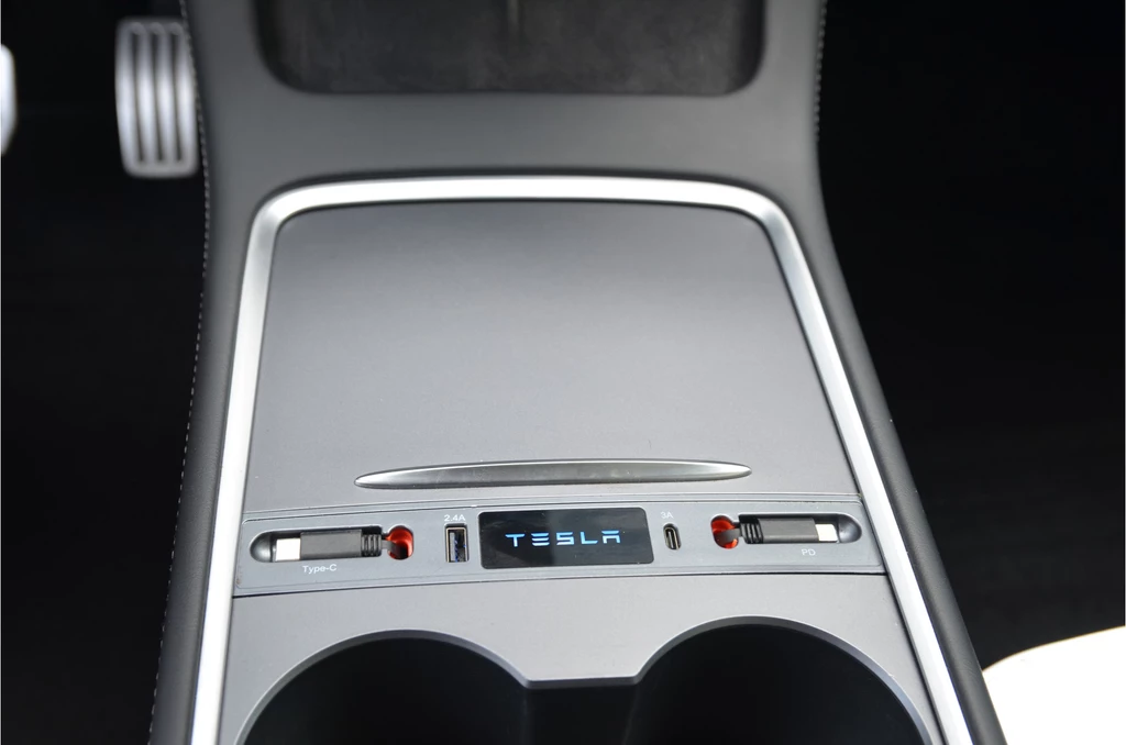 Tesla Model Y – foto 8