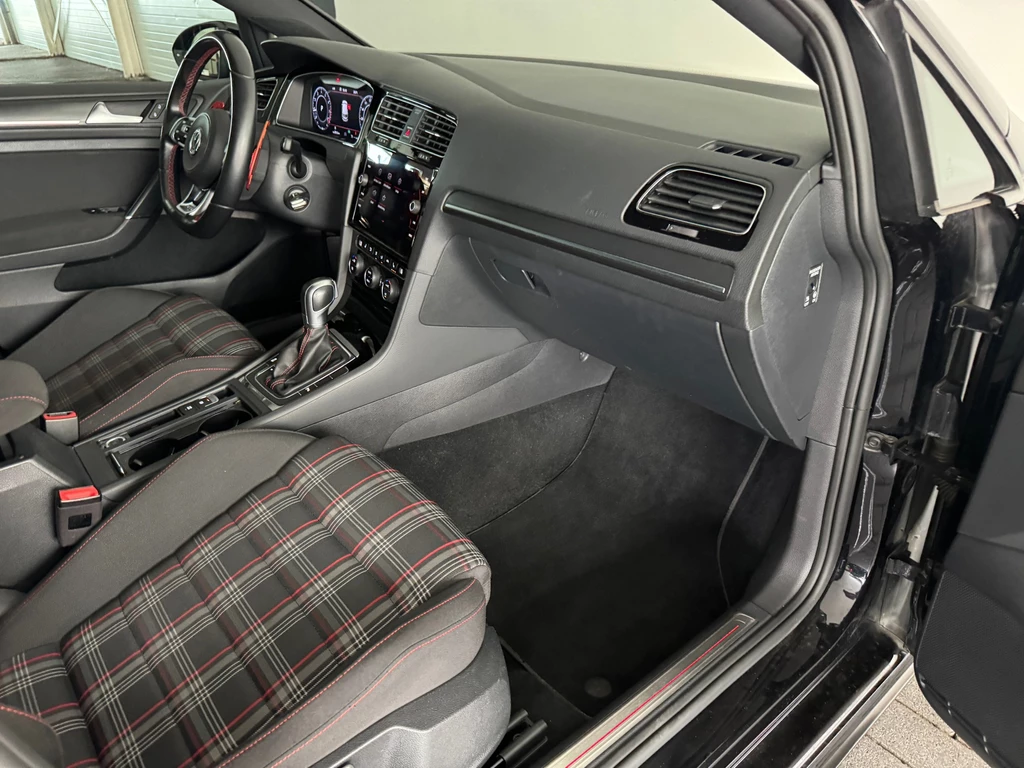 Volkswagen Golf – foto 30