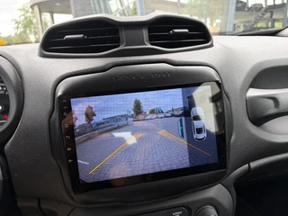 Jeep Renegade – thumbnail 17