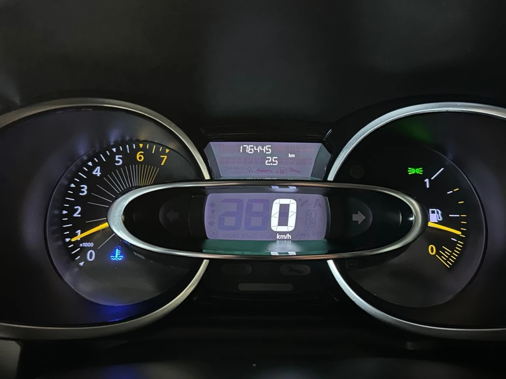 Renault Clio – foto 14