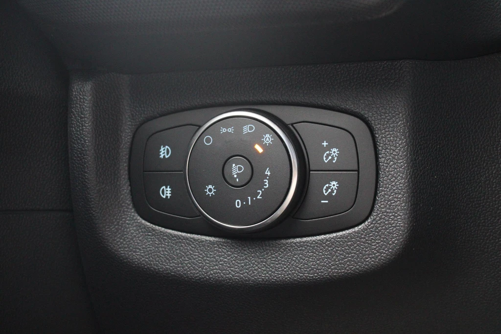 Ford E-Transit Courier – foto 13