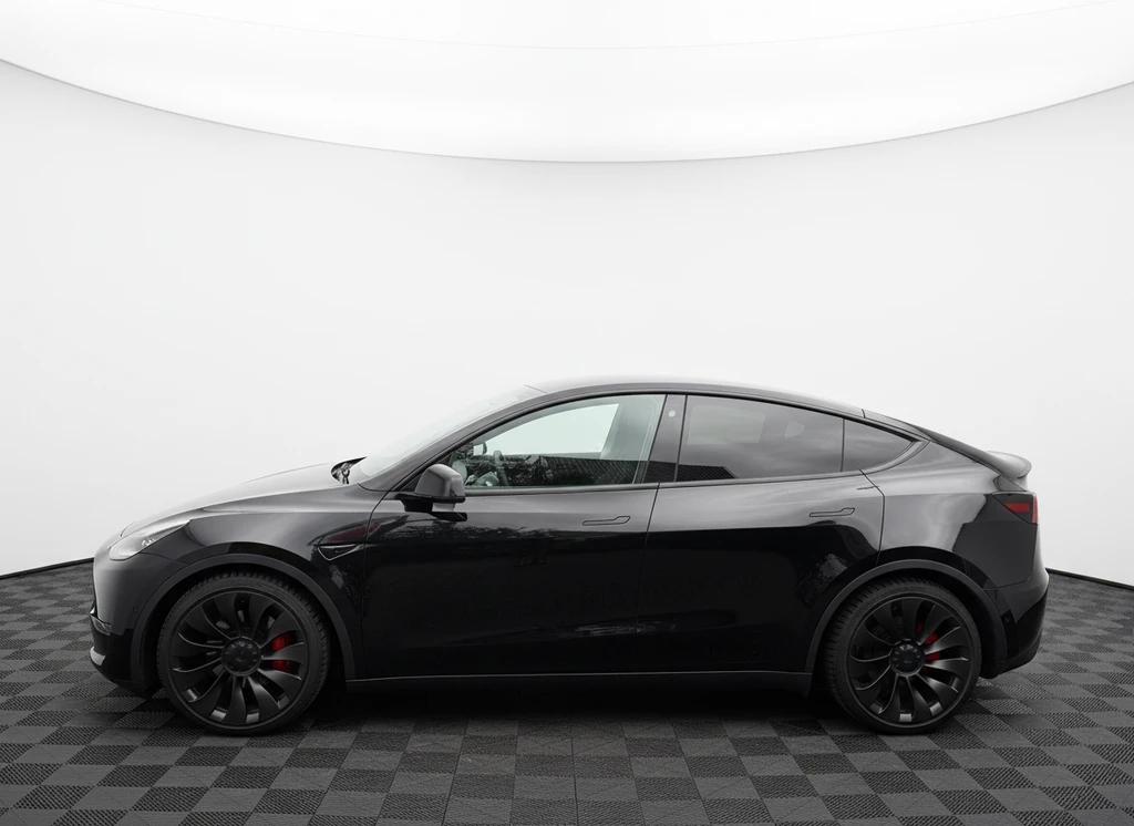 Tesla Model Y – foto 4