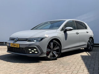 Volkswagen Golf – thumbnail 1