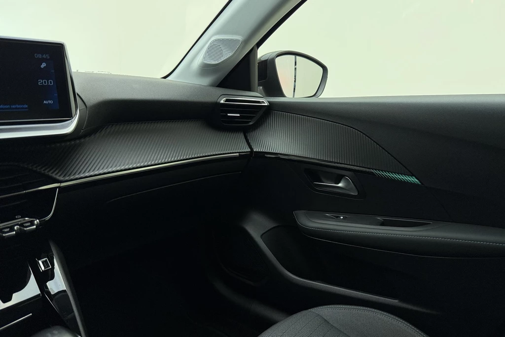 Peugeot 208 – foto 24