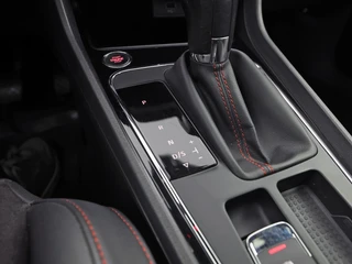 SEAT Leon – thumbnail 25