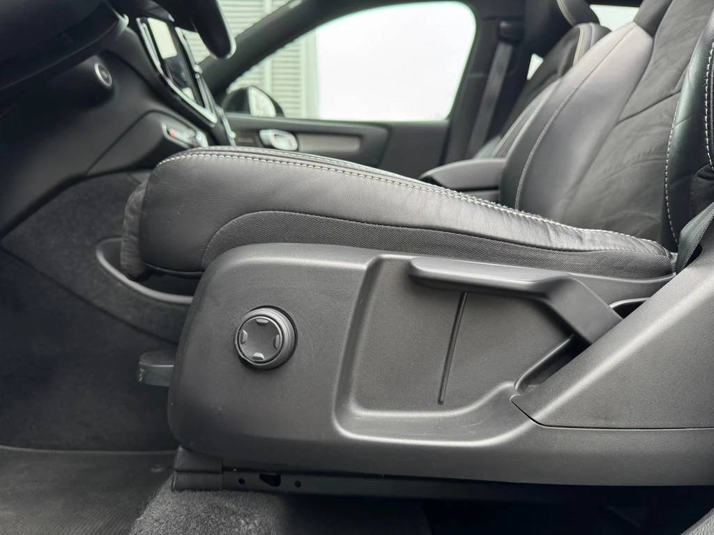 Volvo XC40 – foto 26