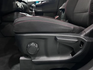 Ford Kuga – thumbnail 18