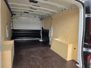 Renault Trafic – thumbnail 15