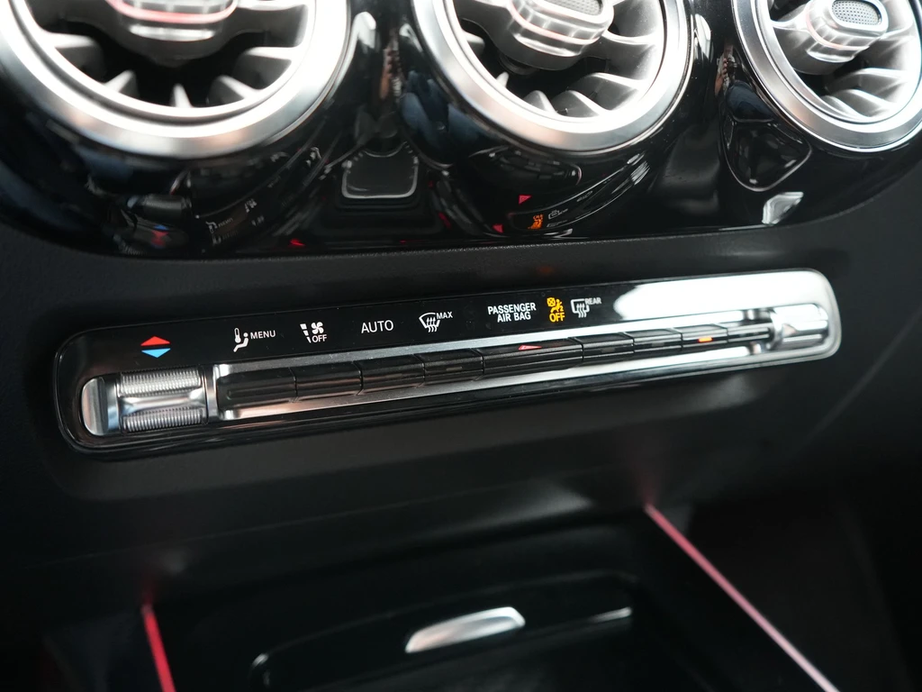 Mercedes-Benz GLA – foto 38