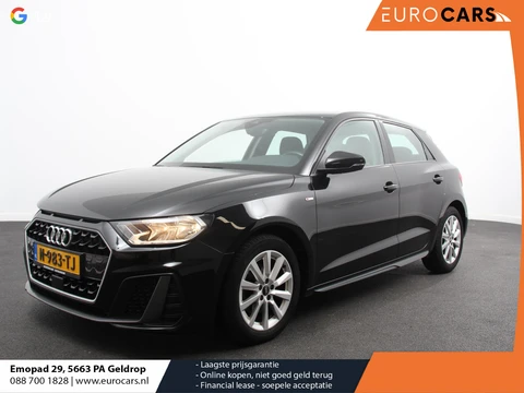 Audi A1 Sportback 30 TFSI S edition Climate control Cruise control Stoelverwarming Lichtmetalen velgen Navigatie Apple Carplay/ Android Auto Parkeersensoren
