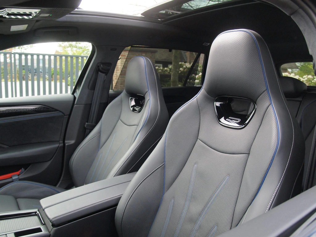 Volkswagen Passat – foto 18