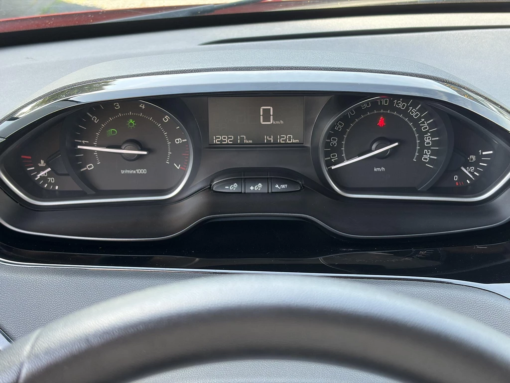 Peugeot 208 – foto 27