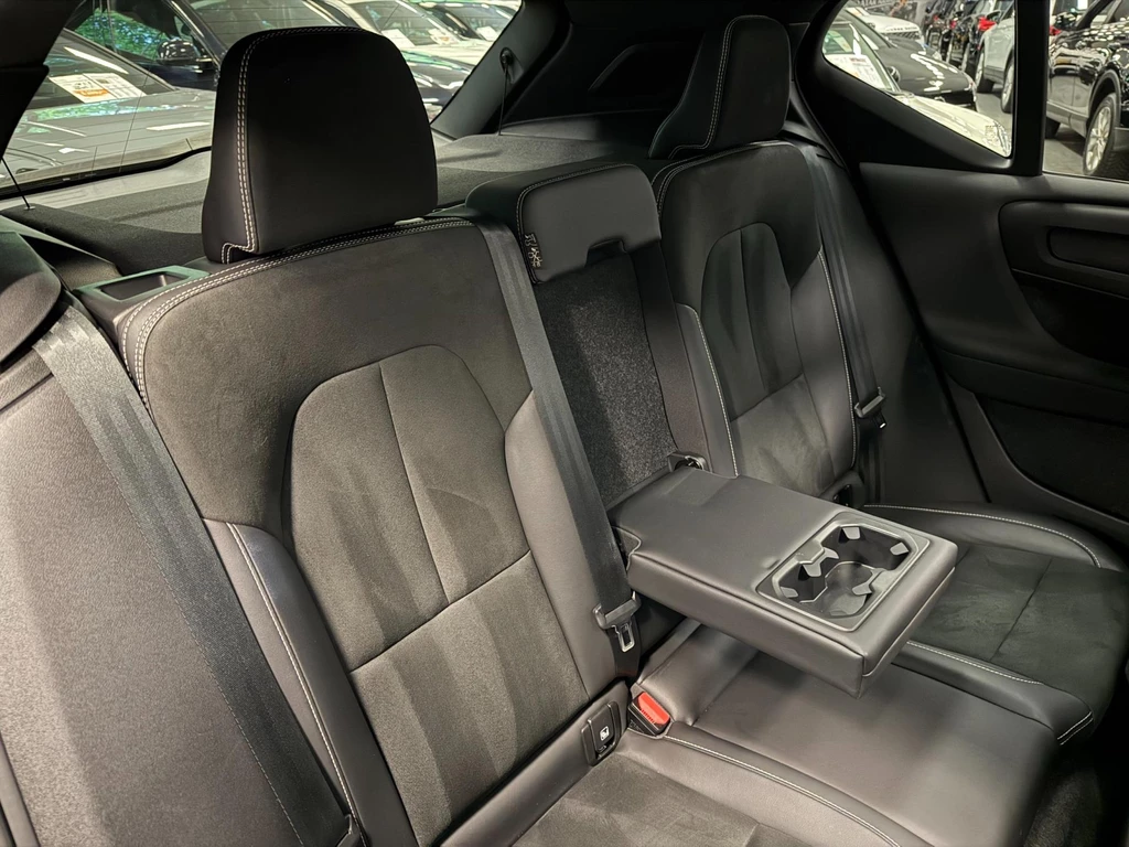 Volvo XC40 – foto 29