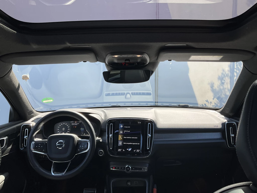 Volvo XC40 – foto 32