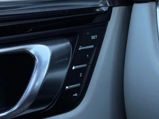 Porsche Macan – thumbnail 27