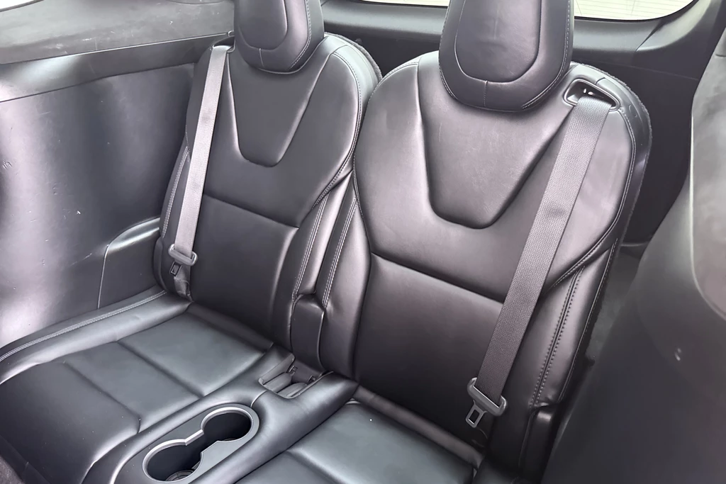 Tesla Model X – foto 10
