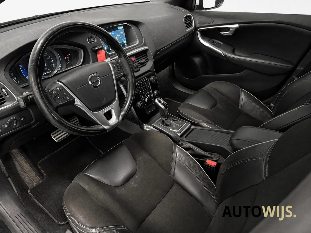 Volvo V40 – foto 12