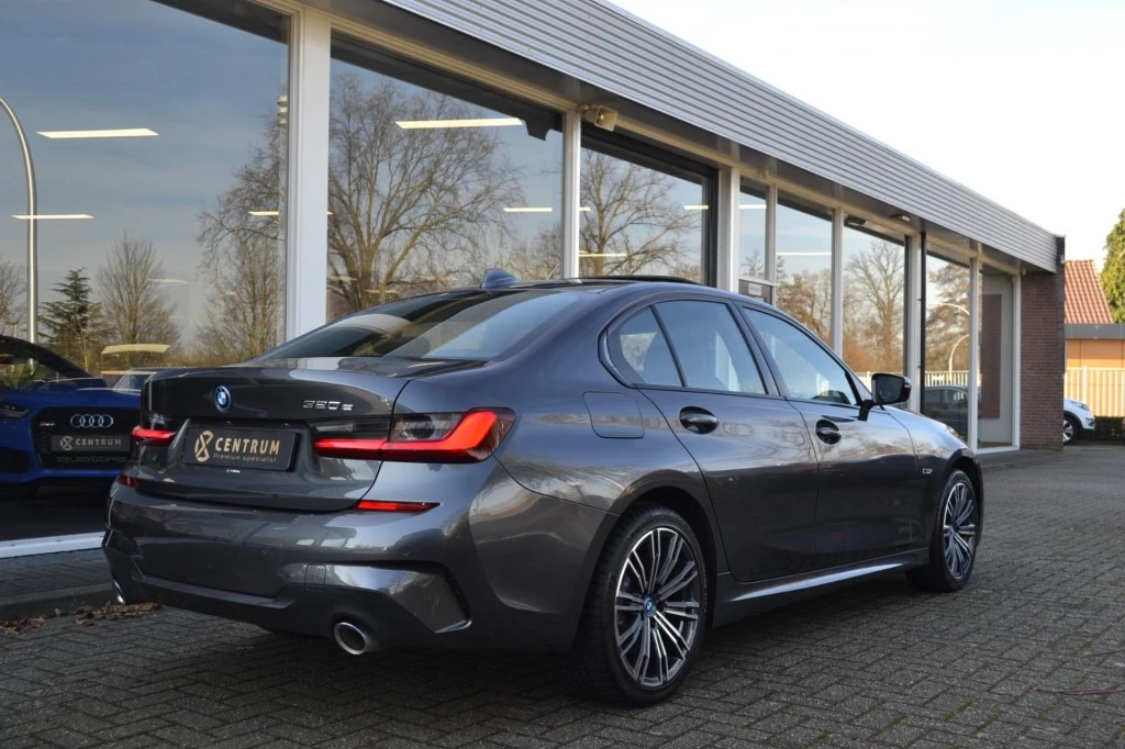 BMW 3 Serie – foto 3