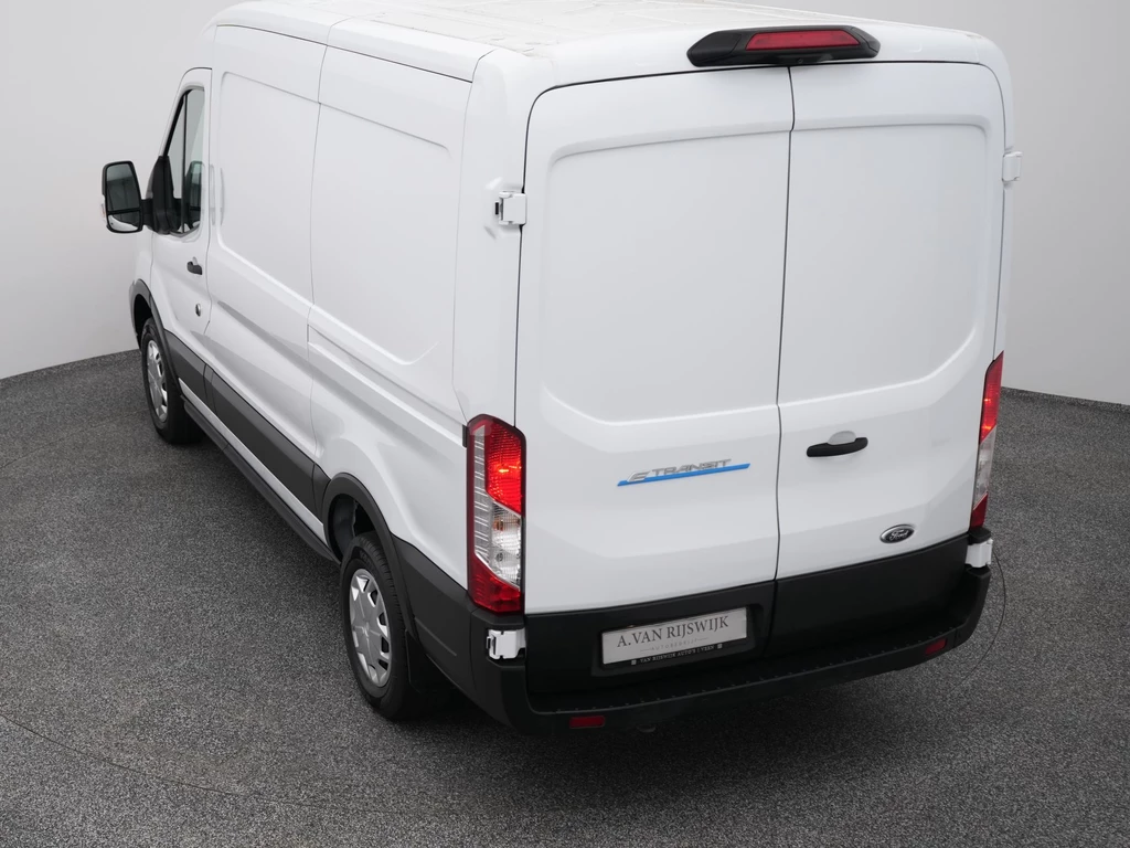 Ford E-Transit – foto 8