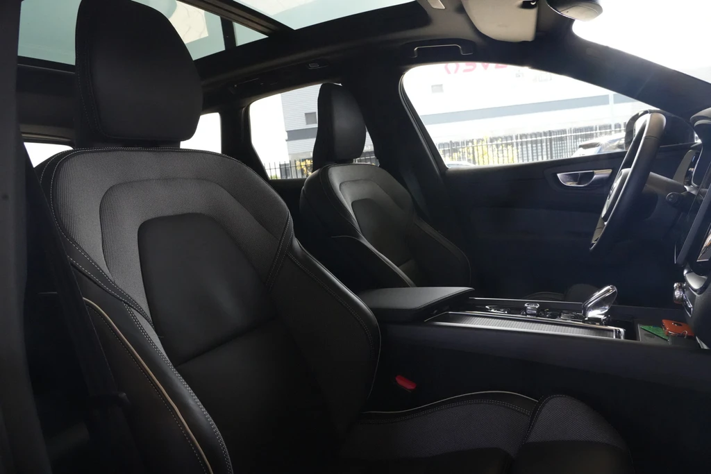Volvo XC60 – foto 12