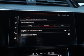 Audi e-tron – thumbnail 23