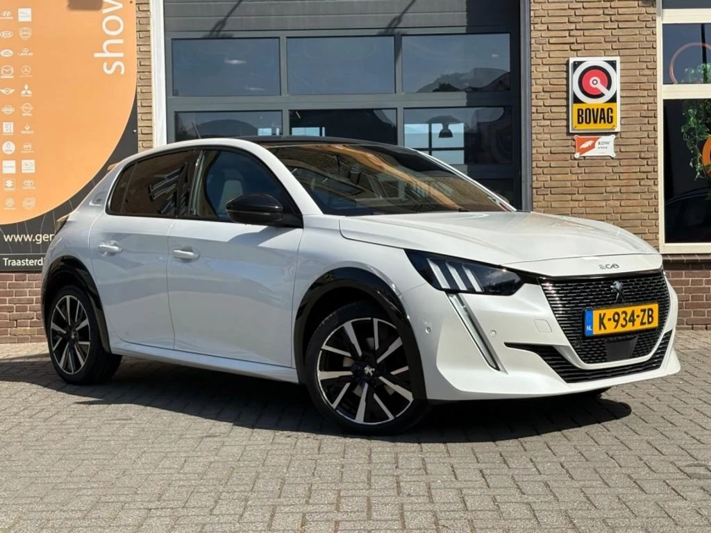 Peugeot 208 – foto 16