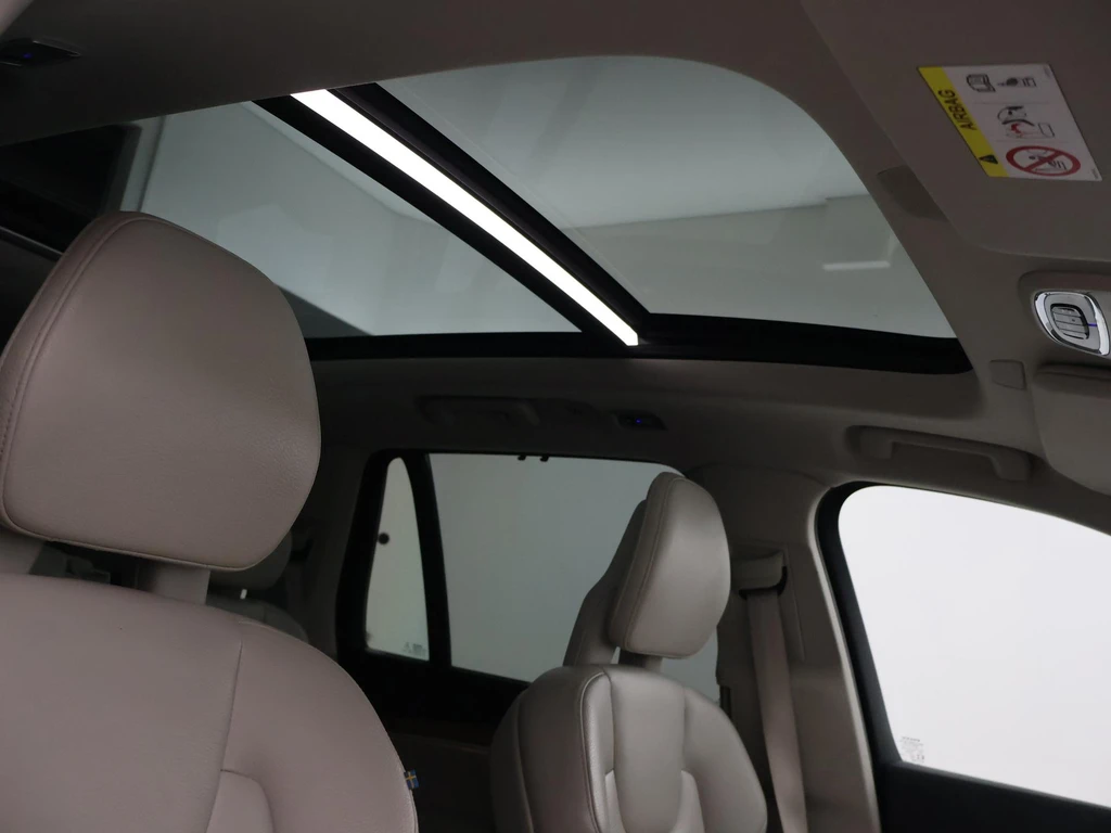 Volvo XC90 – foto 15