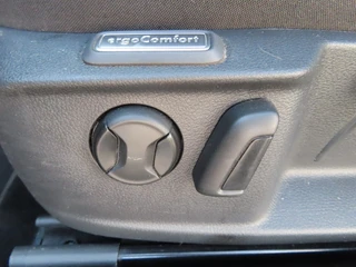 Volkswagen Passat – thumbnail 22