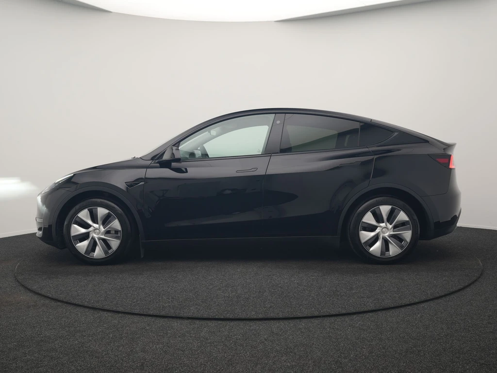 Tesla Model Y – foto 3